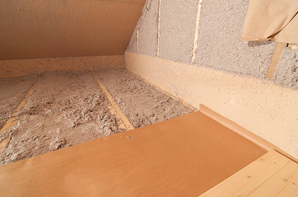Best Spray Foam Insulation in Collinsville, CT
